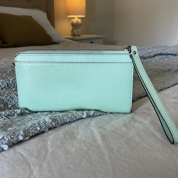 Kate Spade light green zip wallet with strap - Picture 3 of 12